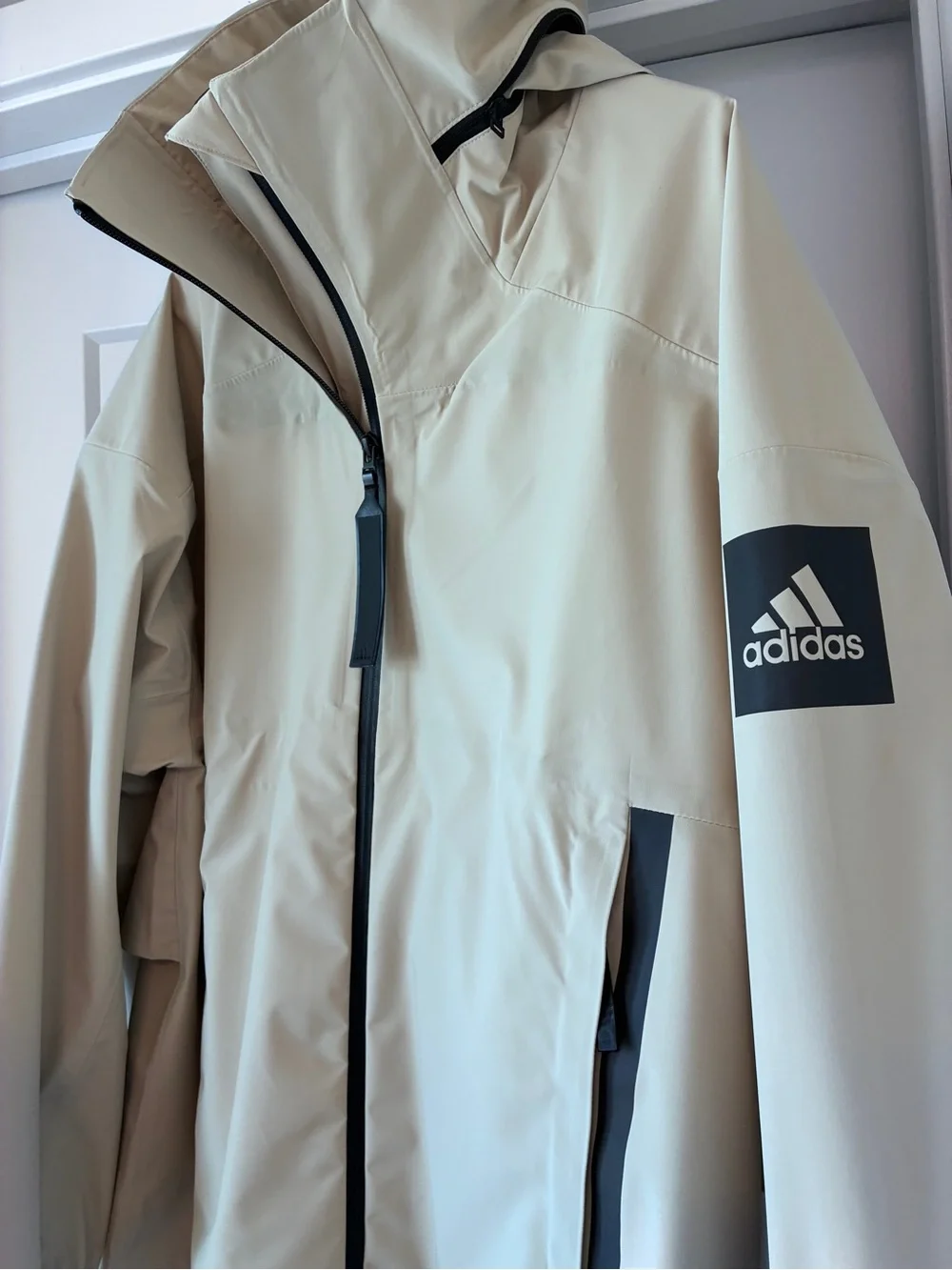 adidas Men’s Myshelter Rain jacket